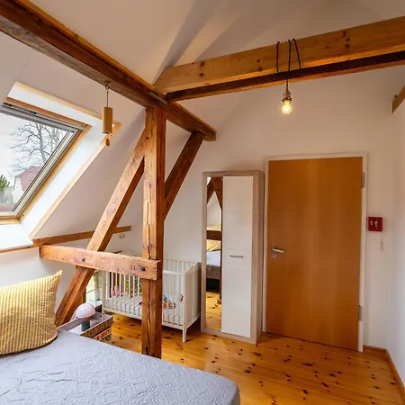 Romantisches Vintage Atelier In Caputh Bei Potsdam 施维洛塞